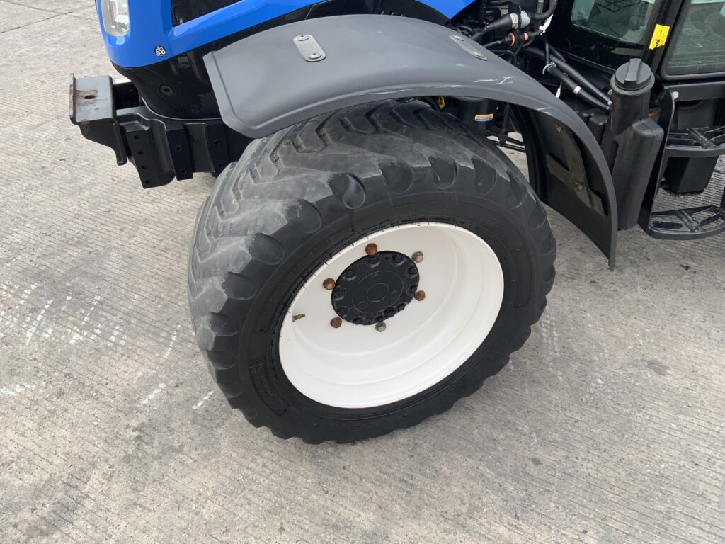 New Holland T4.75S Tractor (ST27393)