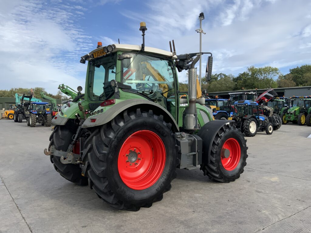 Fendt 516 Profi Plus Tractor (ST27235)