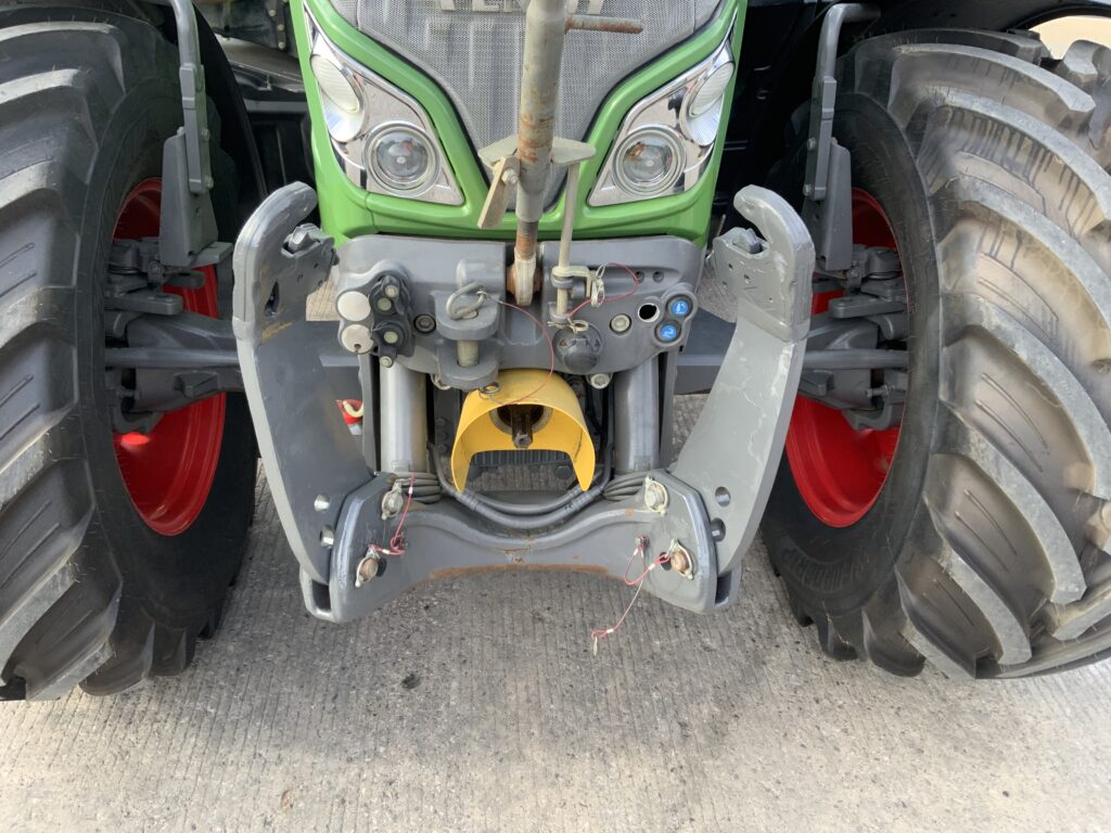 Fendt 516 Profi Plus Tractor (ST27235)