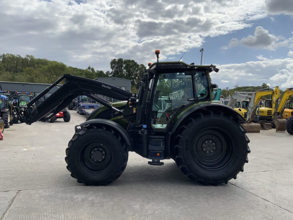 Valtra N175 Active Twin Track Reverse Drive Tractor(ST27469)