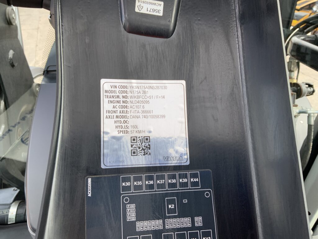 Valtra N175 Active Twin Track Reverse Drive Tractor(ST27469)
