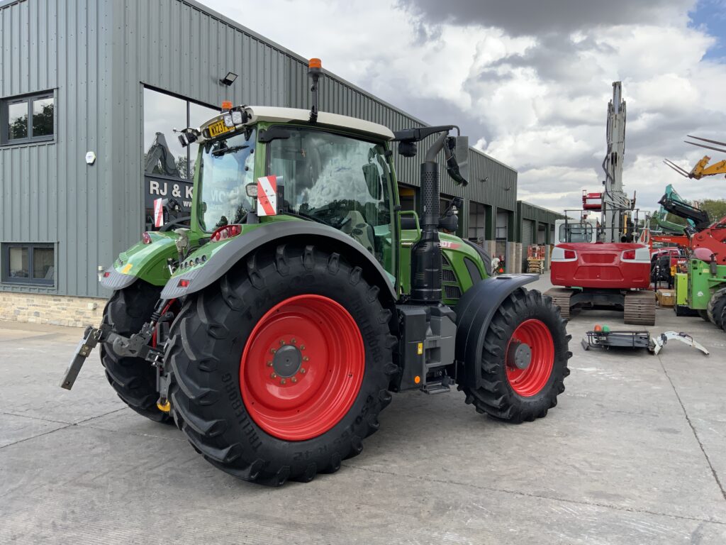 Fendt 720 Power plus Tractor (ST27477)