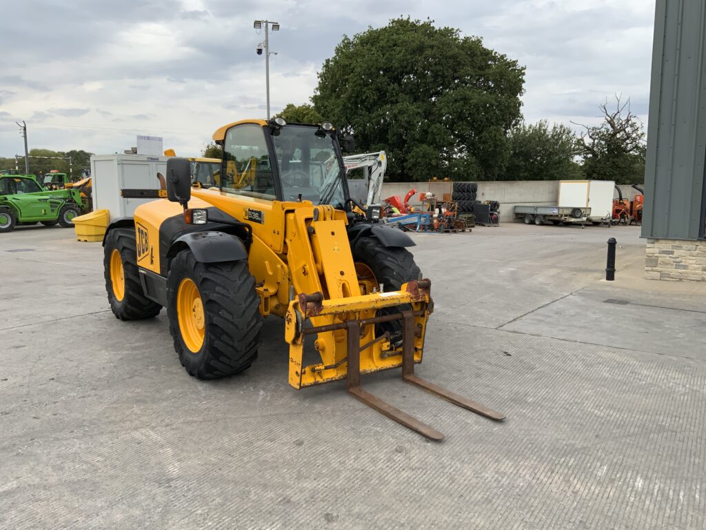 JCB 536-60 Agri super Telehandler (ST26599)