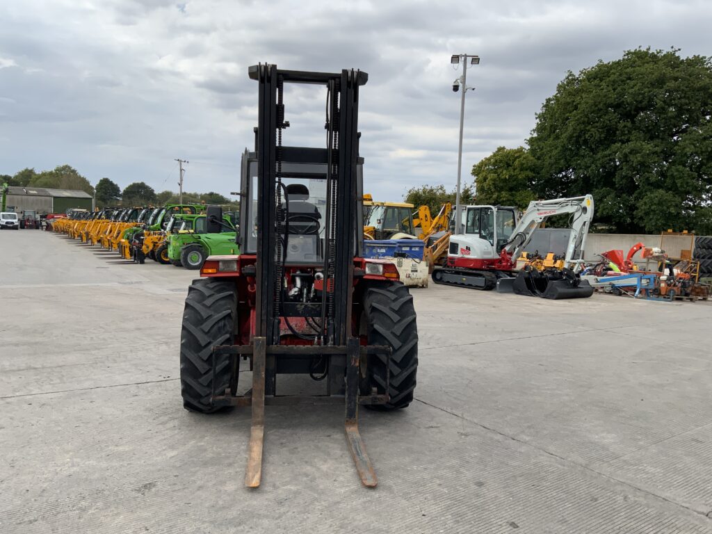 Manitou M426 CP Rough Terrain ForkLift (ST27220)
