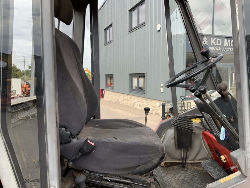 Manitou M426 CP Rough Terrain ForkLift (ST27220)