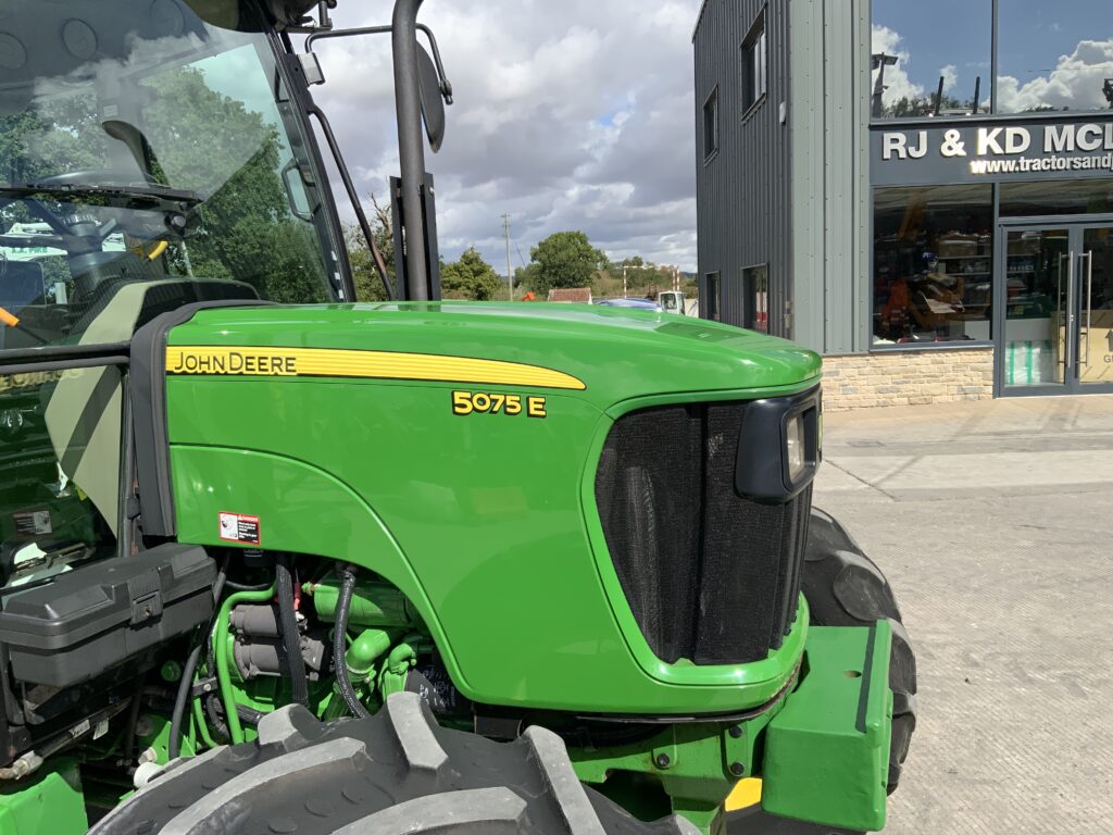 John Deere 5075E Tractor (ST27480)