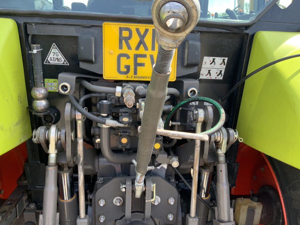 Claas 320 Axos Tractor (ST27314)