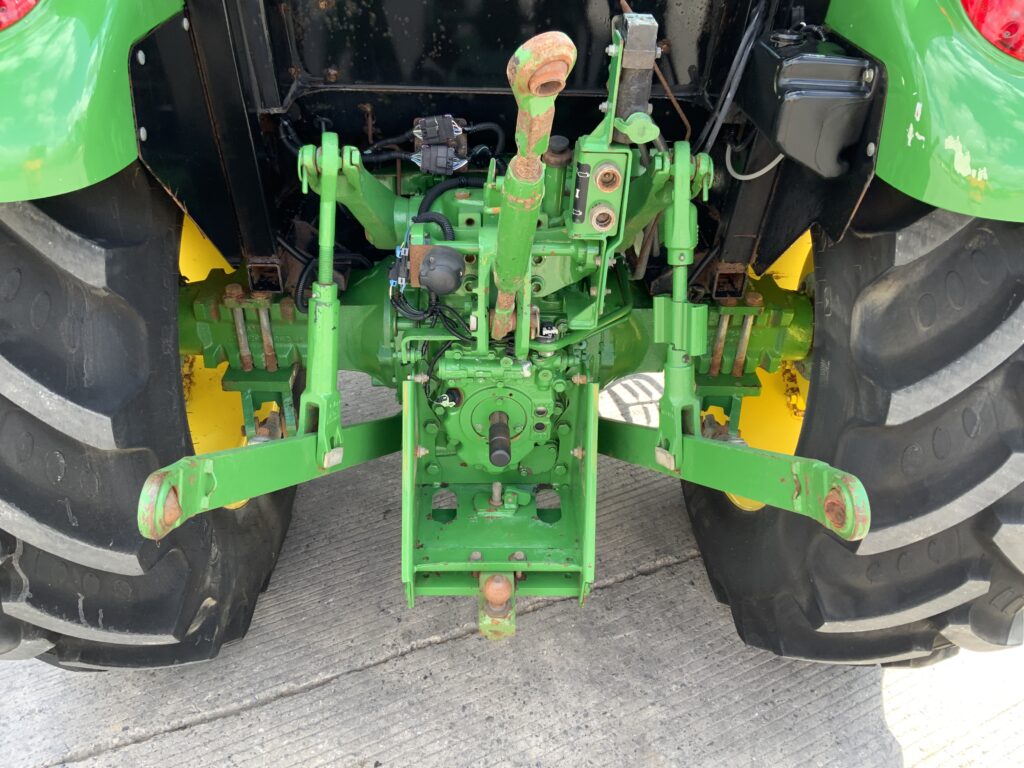 John Deere 5075E Tractor (ST27480)