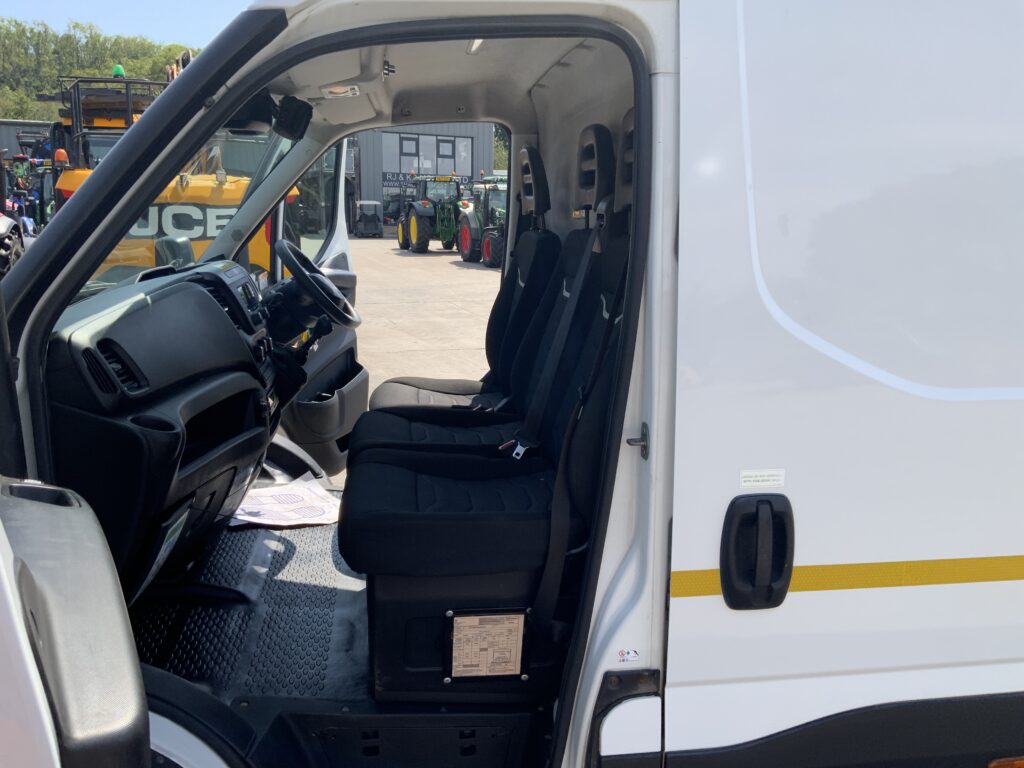 Iveco Daily 3.0D 50-180 C/W Versalift VTL 145-f Telescopic Cherry Picker (ST27236)