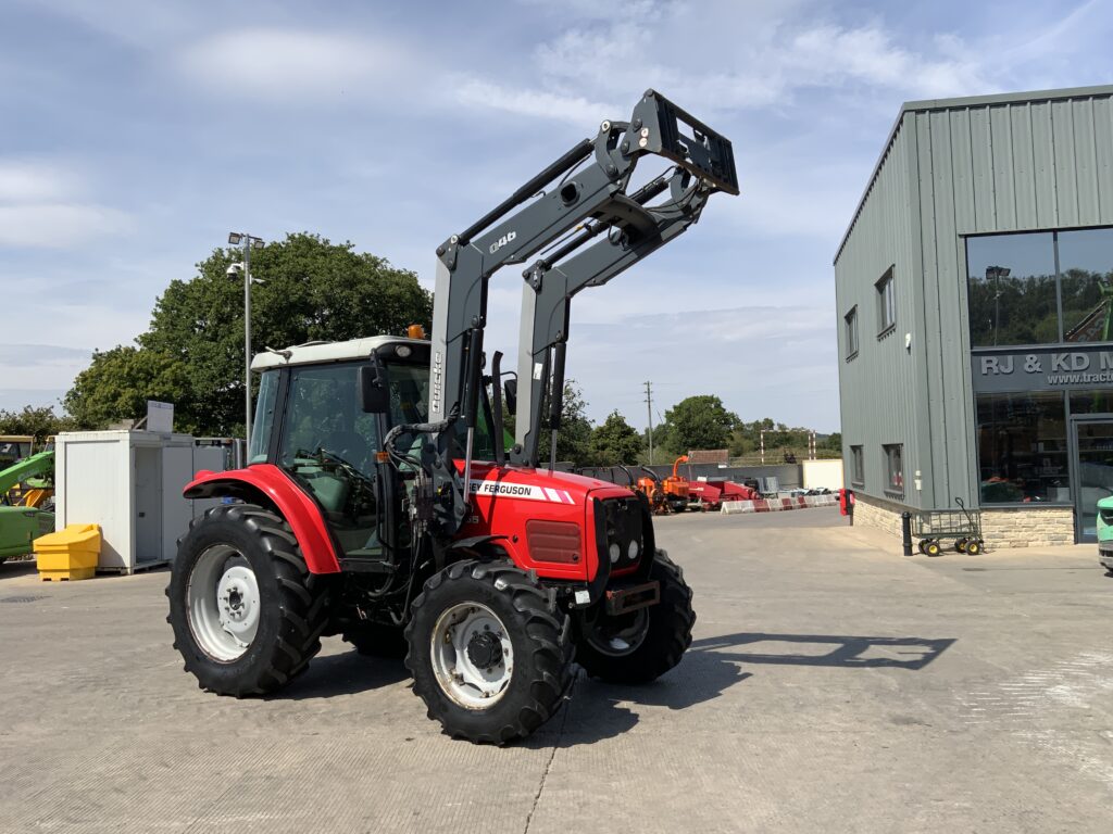 Massey Ferguson 5455 Tractor (ST26984)