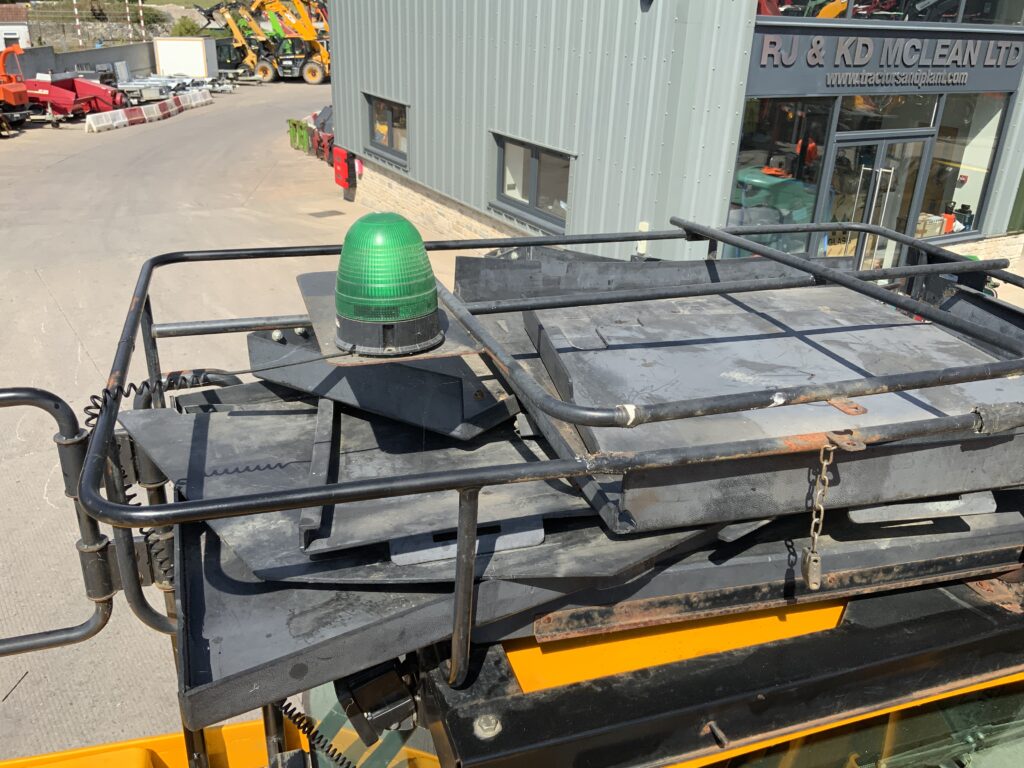 JCB 150X LC Digger (ST26136)