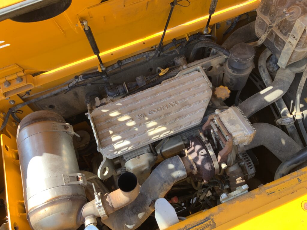 JCB 150X LC Digger (ST26136)