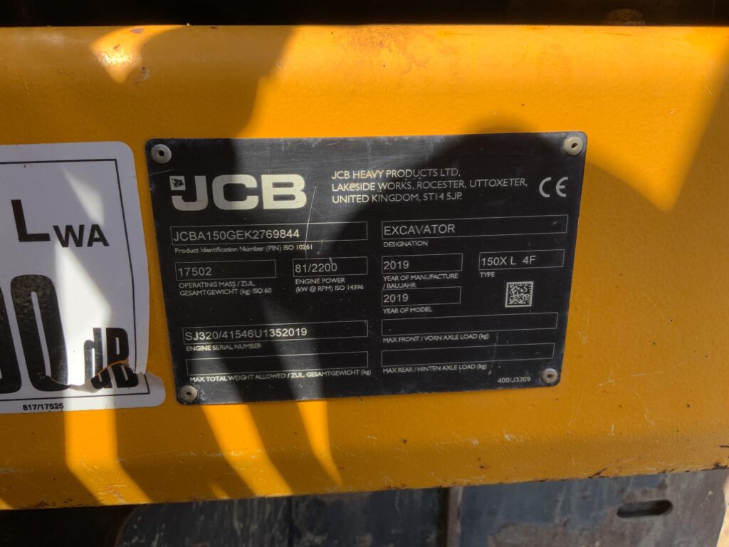 JCB 150X LC Digger (ST26136)