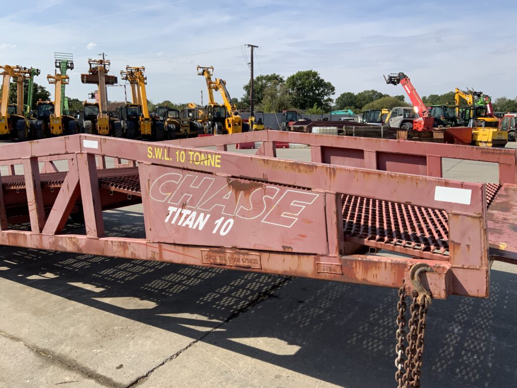 Chase Equipment Titan Tonne Loading Ramp (ST27162)