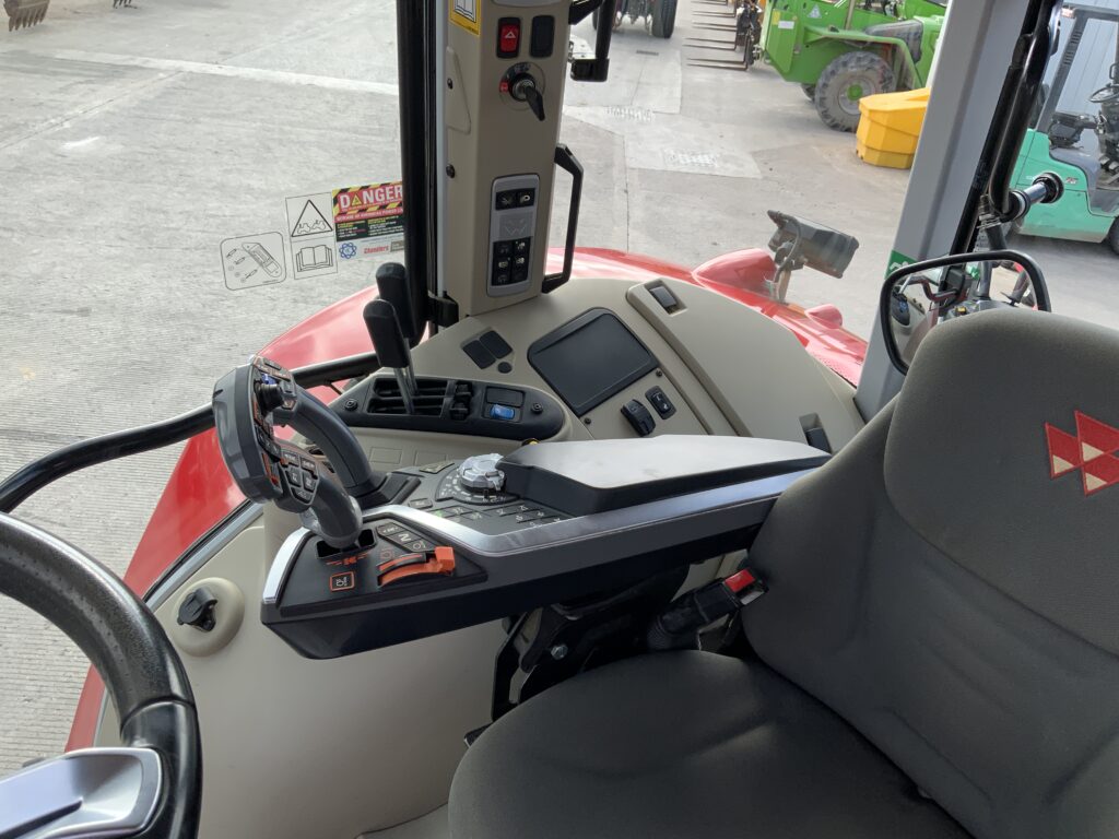 Massey Ferguson 7S.180 Tractor (ST27357)