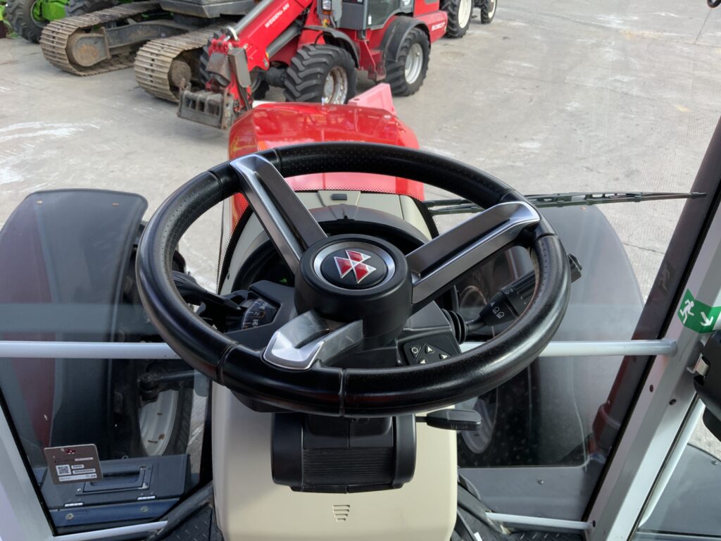 Massey Ferguson 7S.180 Tractor (ST27357)