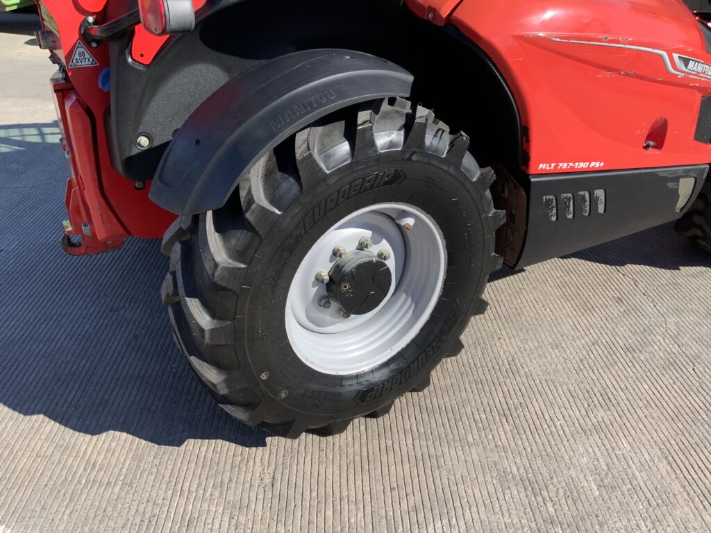 Manitou MLT 737-130 ps+ Elite Telehandler (ST26943)