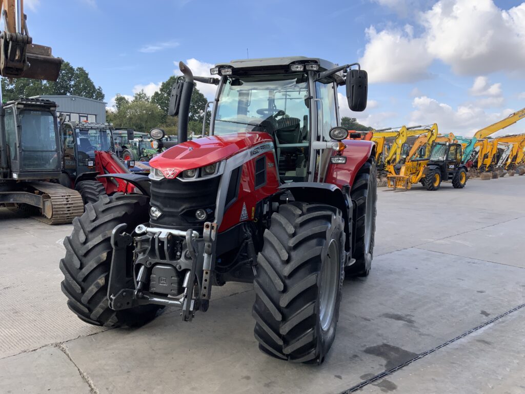 Massey Ferguson 7S.180 Tractor (ST27356)