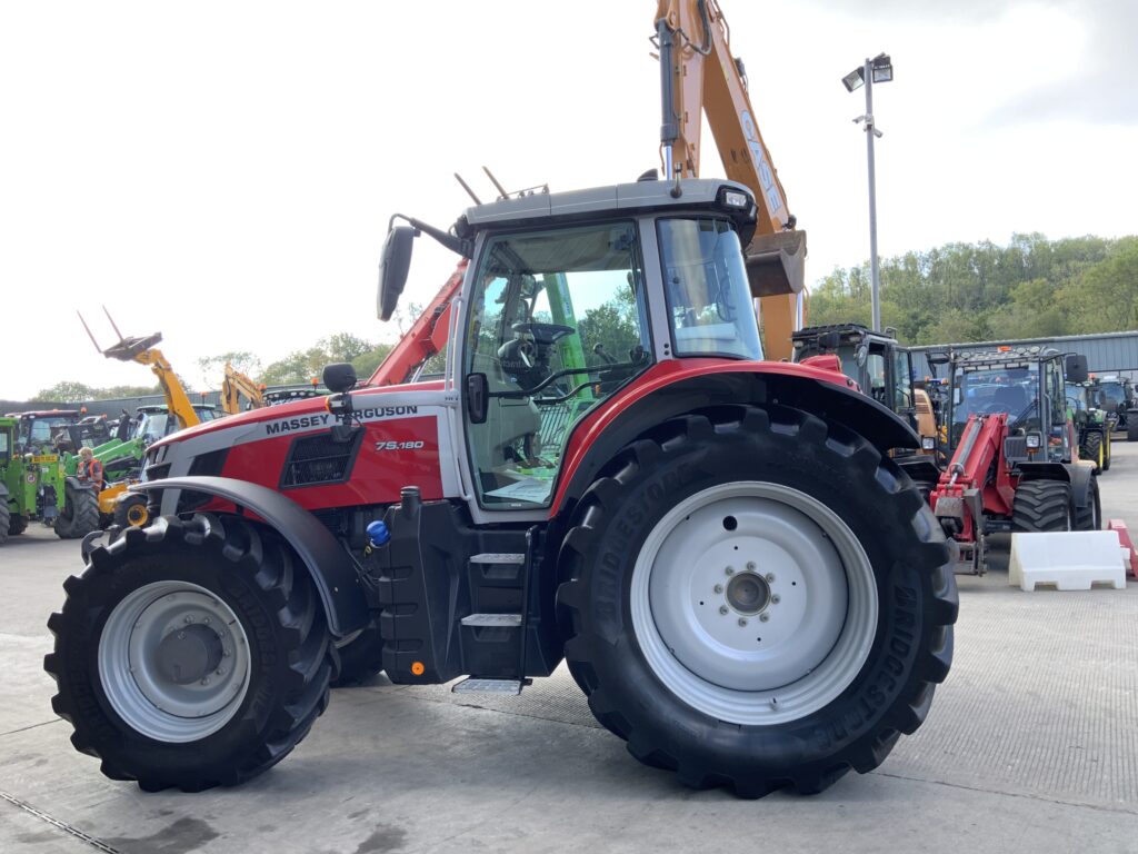 Massey Ferguson 7S.180 Tractor (ST27356)