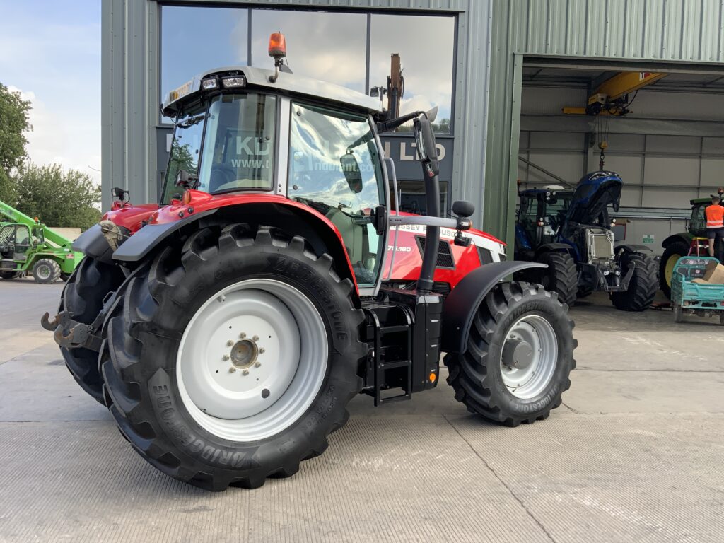 Massey Ferguson 7S.180 Tractor (ST27356)