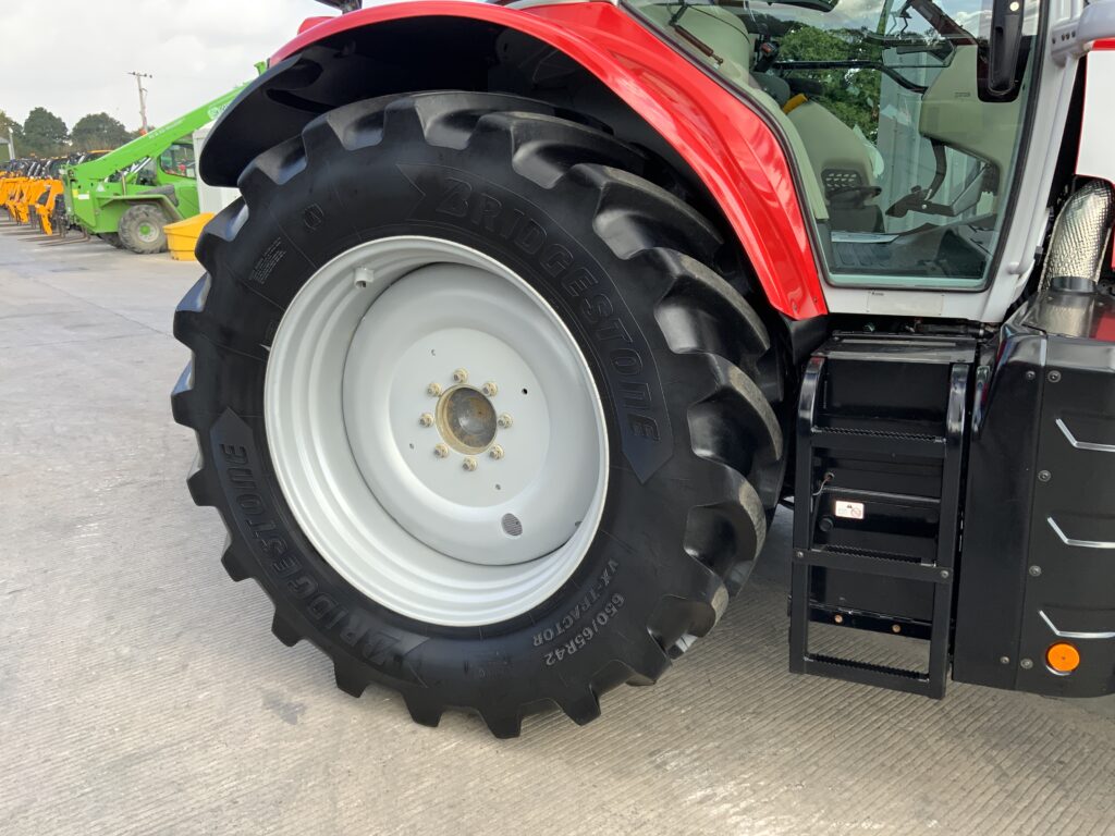Massey Ferguson 7S.180 Tractor (ST27356)