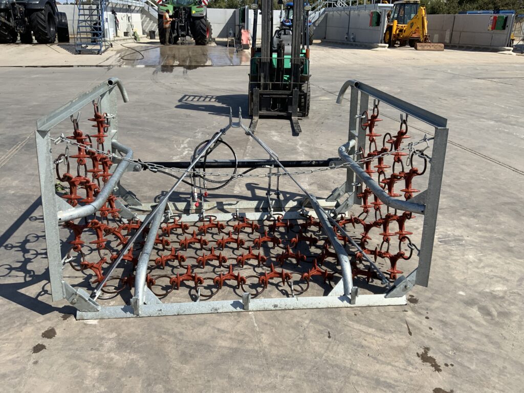 15Ft Galvanized Hyd Folding Chain Harrows (ST27467)