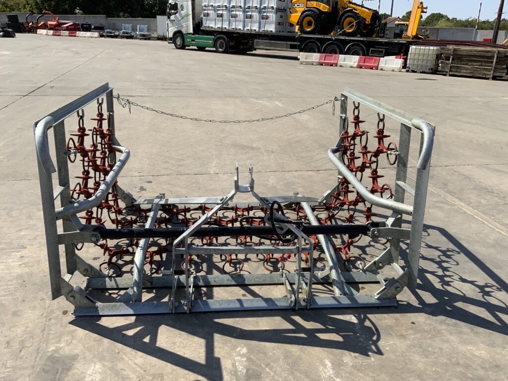 15Ft Galvanized Hyd Folding Chain Harrows (ST27467)