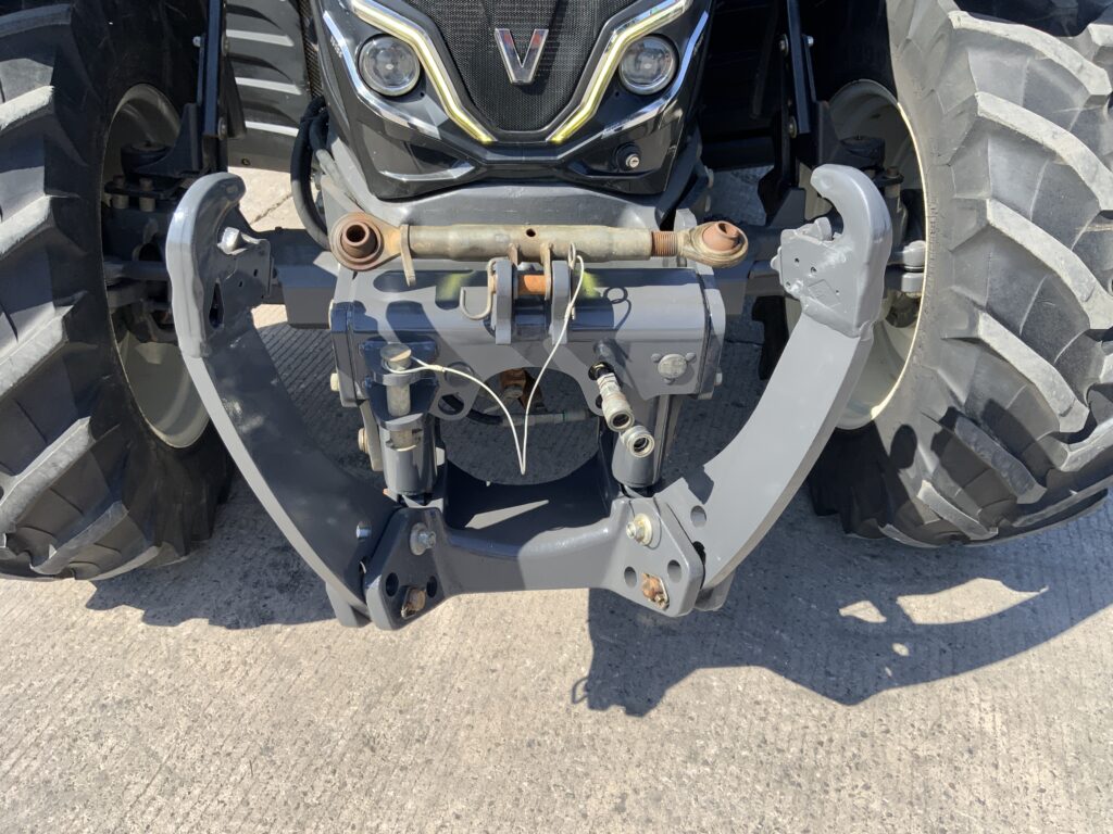 Valtra N155 Active Tractor (ST27242)