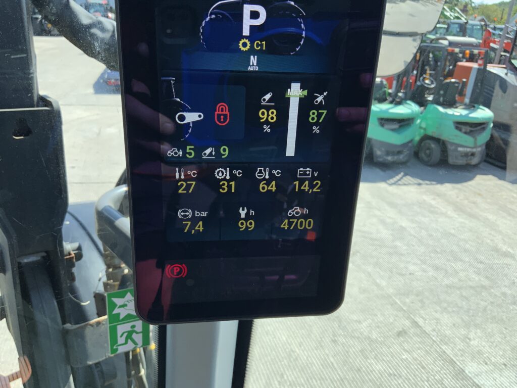 Valtra N155 Active Tractor (ST27242)