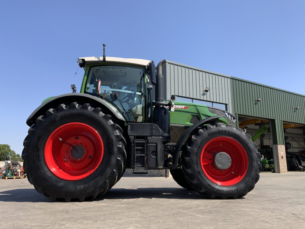 Fendt 942 Profi Plus Tractor (ST27341)