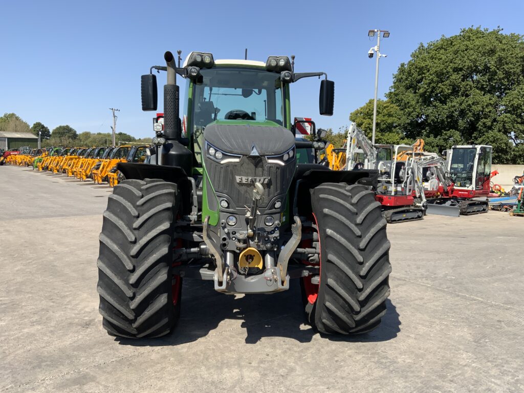 Fendt 942 Profi Plus Tractor (ST27341)
