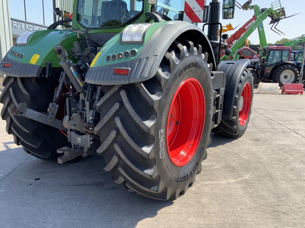 Fendt 942 Profi Plus Tractor (ST27341)