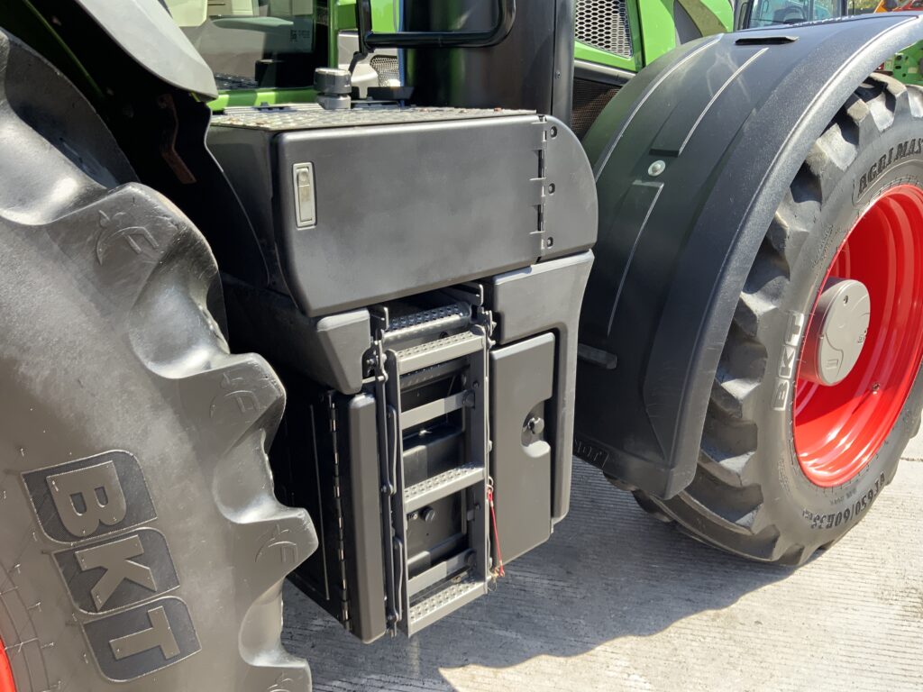 Fendt 942 Profi Plus Tractor (ST27341)