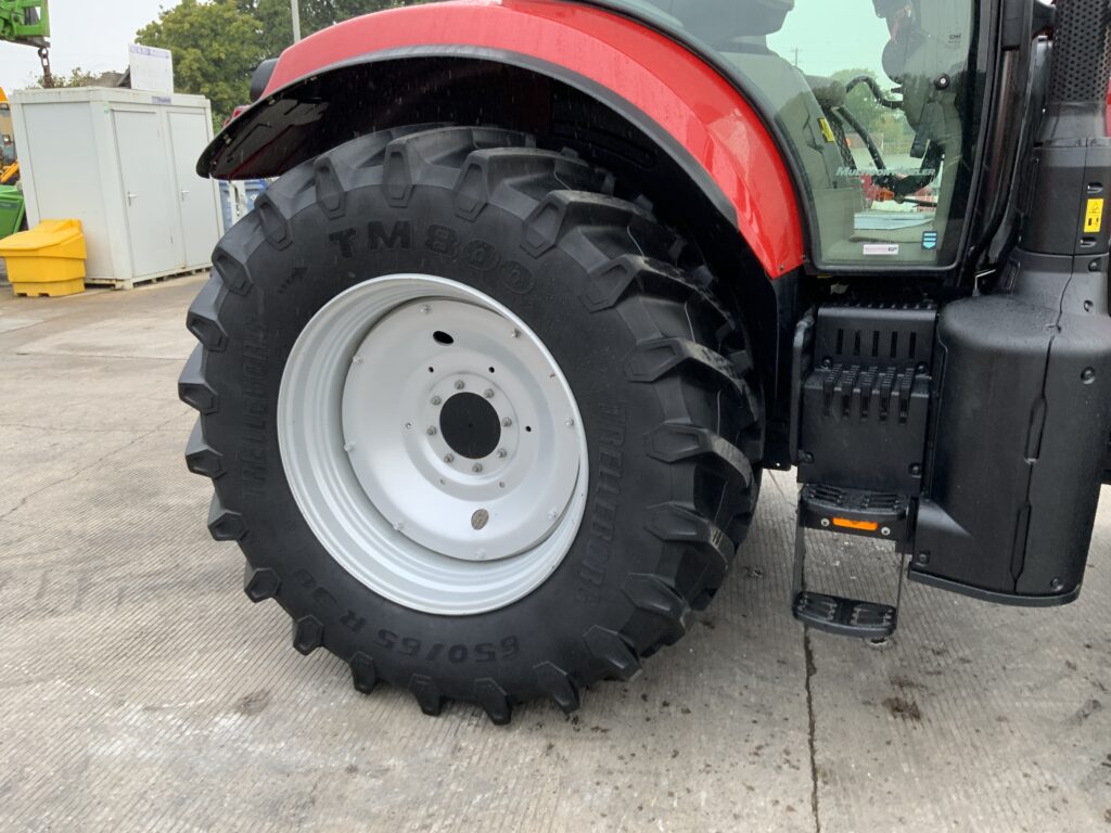 Case 165 Puma Power Shift Multi Controller Tractor (ST27459)