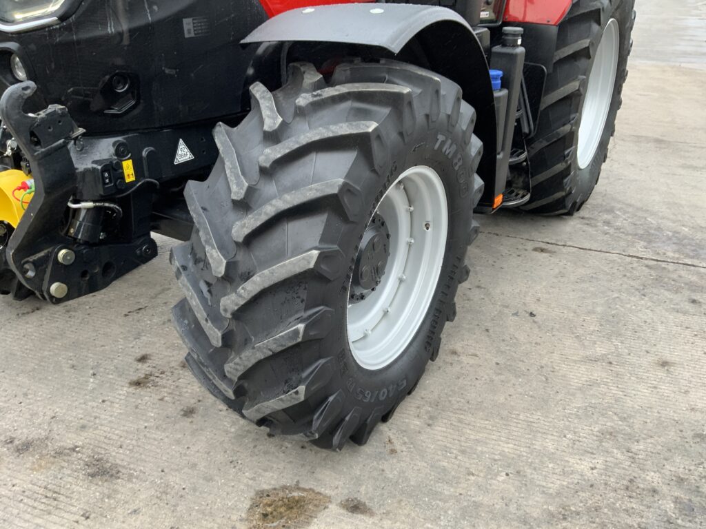 Case 165 Puma Power Shift Multi Controller Tractor (ST27459)