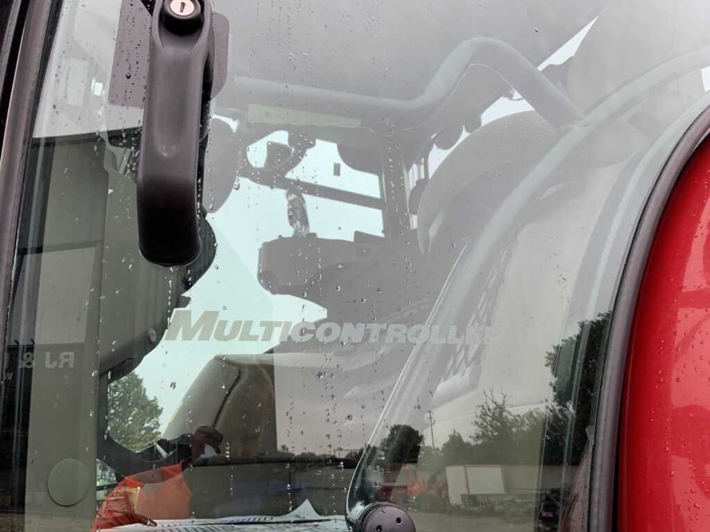 Case 165 Puma Power Shift Multi Controller Tractor (ST27459)