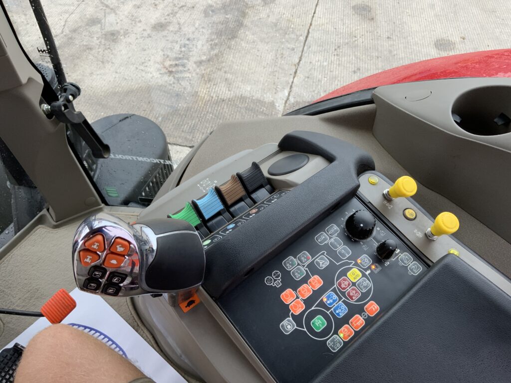Case 165 Puma Power Shift Multi Controller Tractor (ST27459)