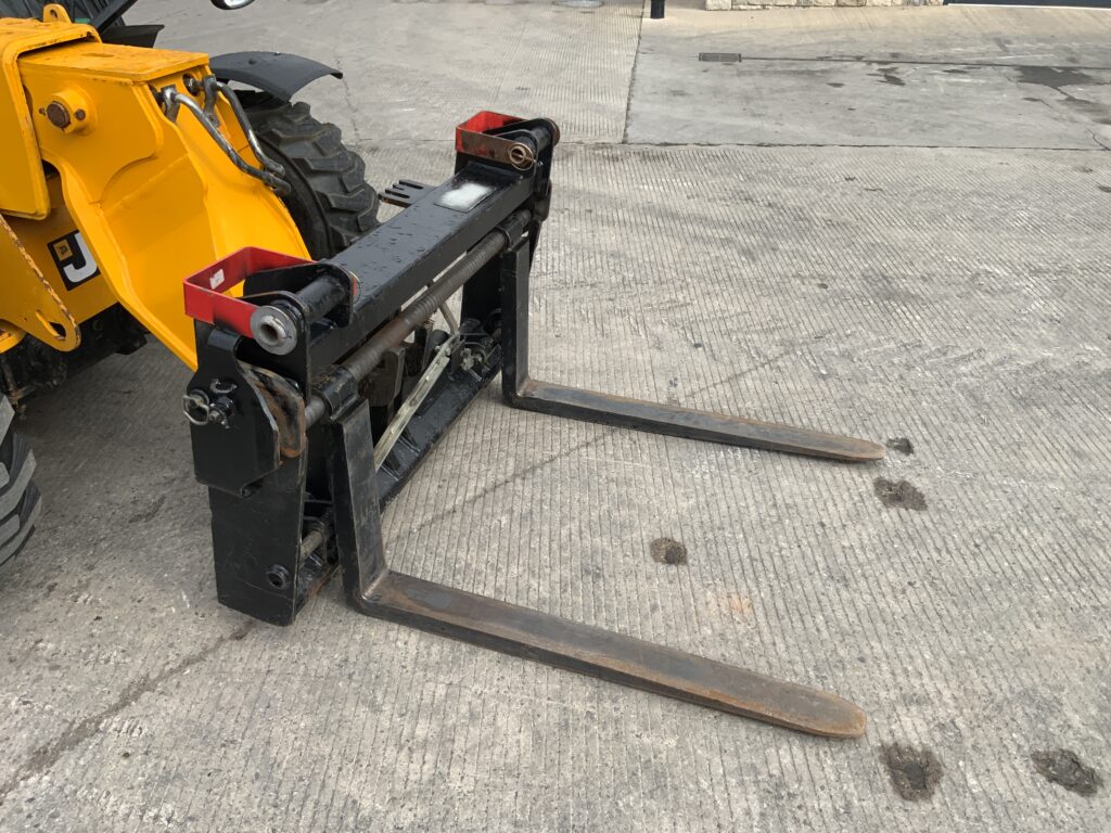 JCB 525-60 Hi Viz Telehandler (ST27410)