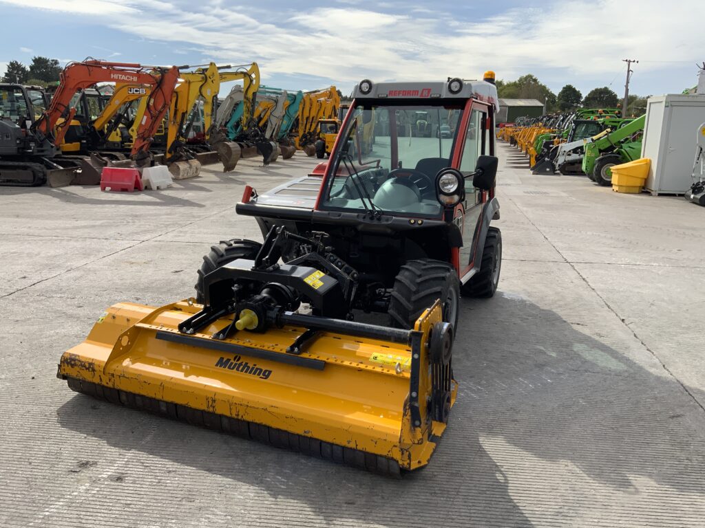 Reform Metrac H8X Hill Tractor