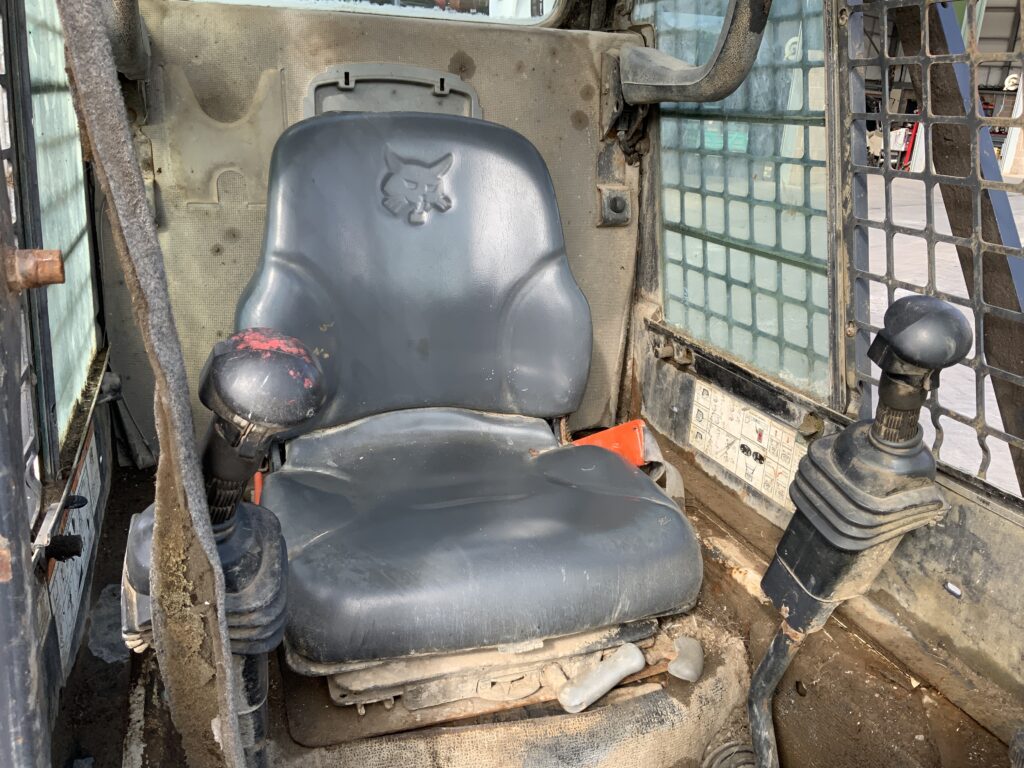 Bobcat T300 Tracked SkidSteer Loader (ST27231)