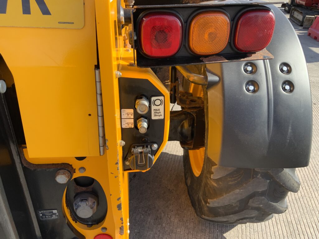 JCB 536-70 Agri Super Telehandler (ST27174)
