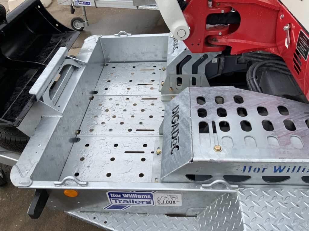 Unused  Ifor Williams GH94 Plant Trailer