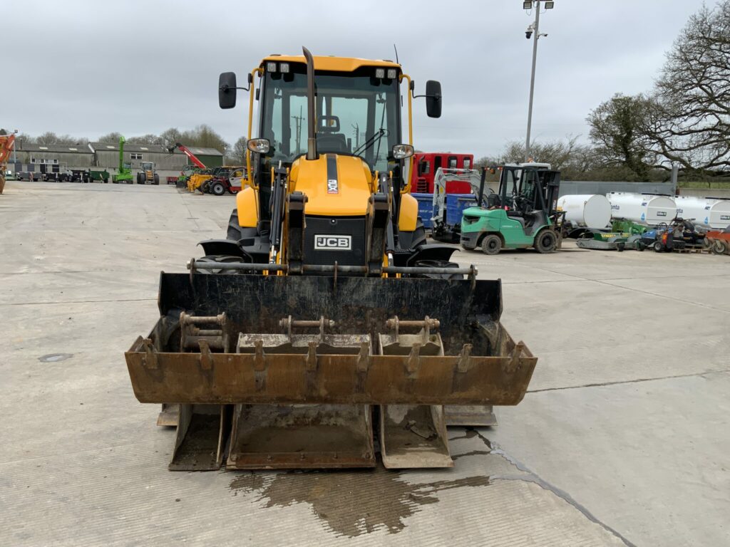 JCB 3CX Site Master Pro Wheeled Digger (ST25999)
