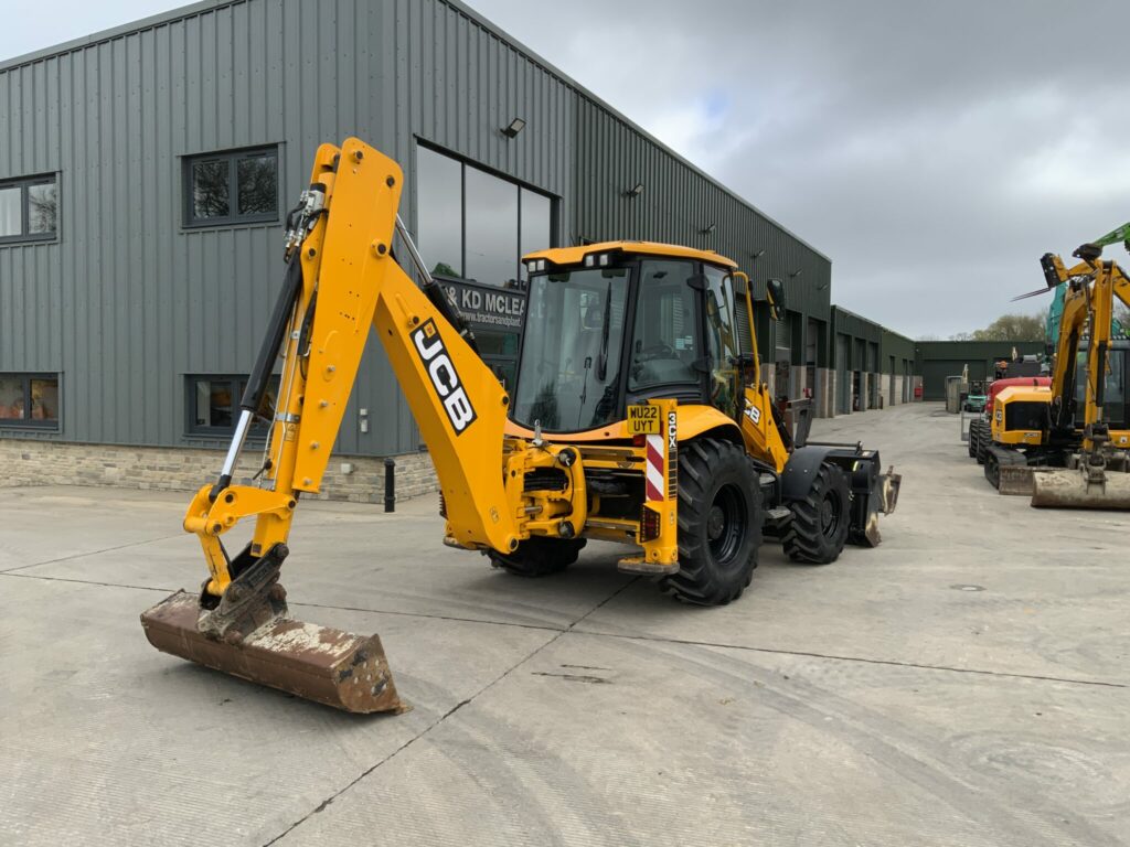 JCB 3CX Site Master Pro Wheeled Digger (ST25999)