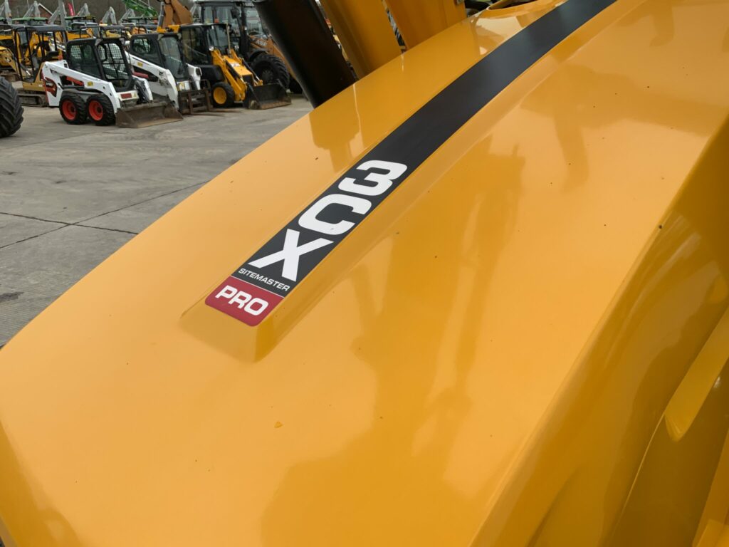 JCB 3CX Site Master Pro Wheeled Digger (ST25999)