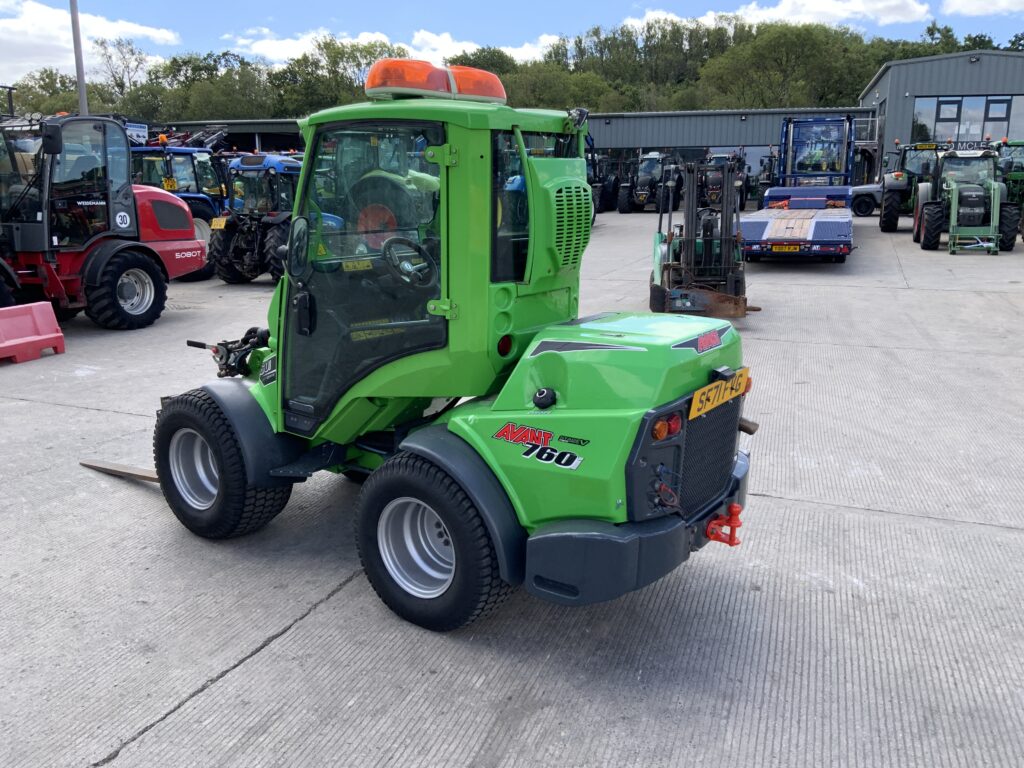 Avant Avant 760I Telescopic Compact Loading Shovel (ST27011)