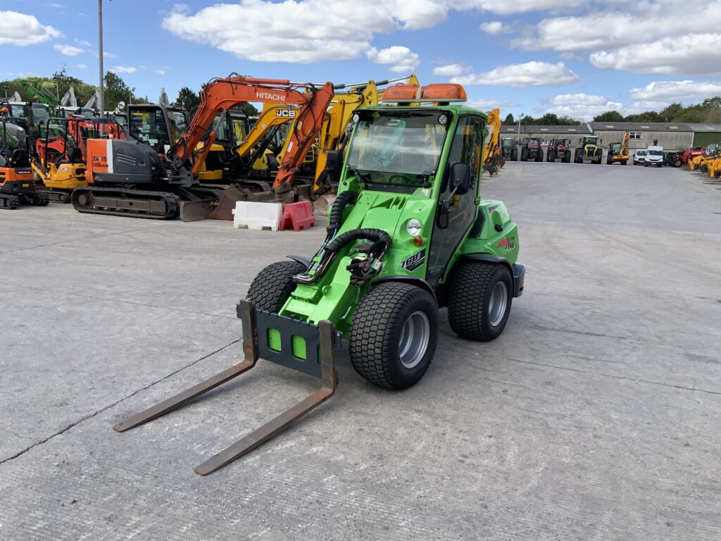 Avant Avant 760I Telescopic Compact Loading Shovel (ST27011)