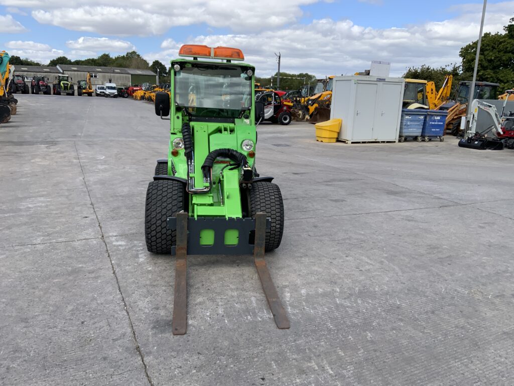 Avant Avant 760I Telescopic Compact Loading Shovel (ST27011)