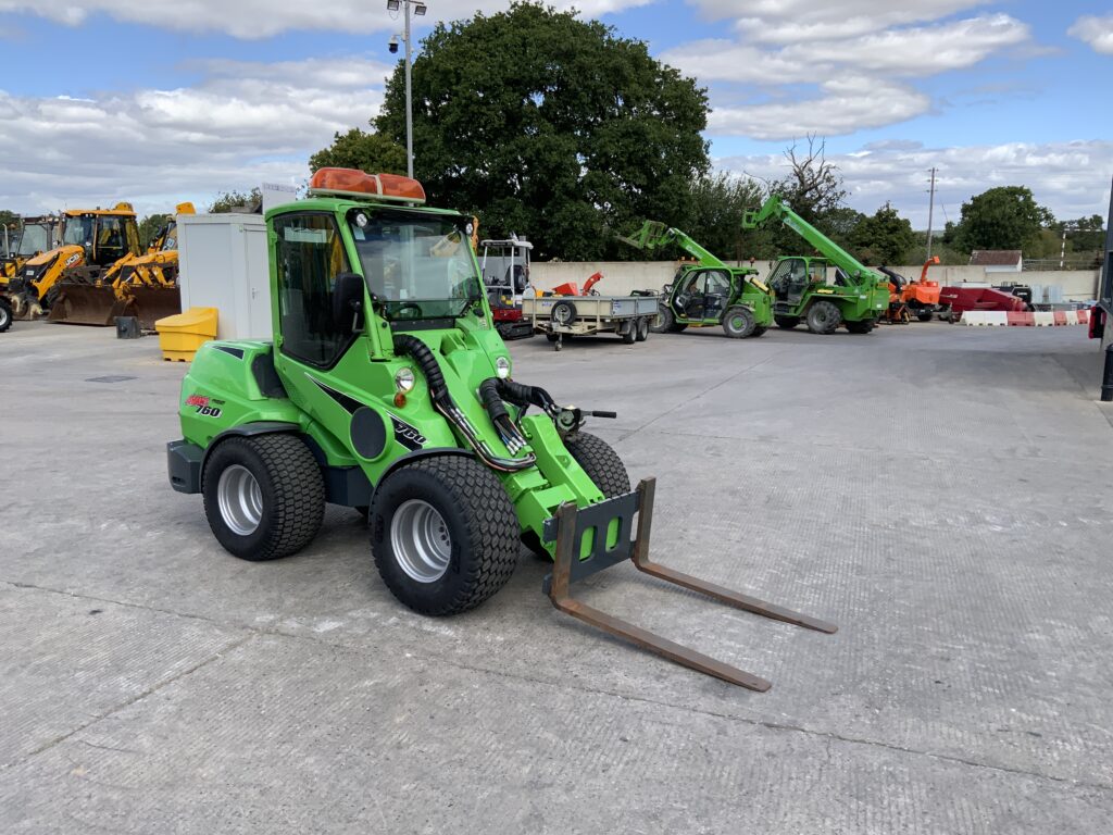Avant Avant 760I Telescopic Compact Loading Shovel (ST27011)