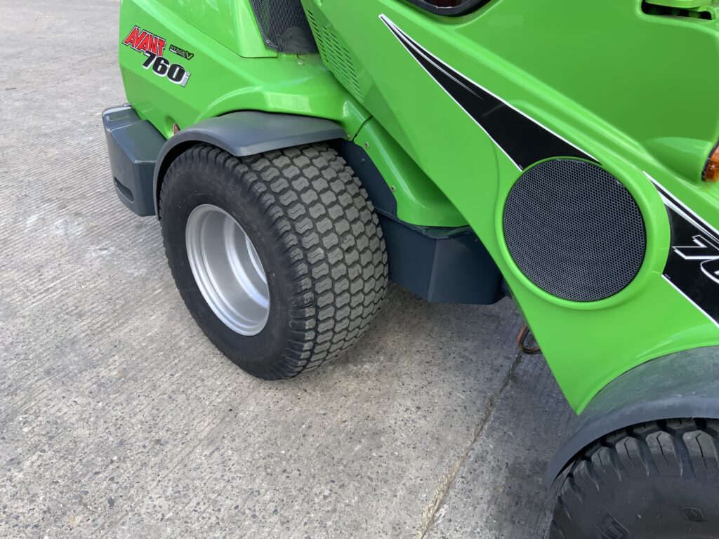 Avant Avant 760I Telescopic Compact Loading Shovel (ST27011)